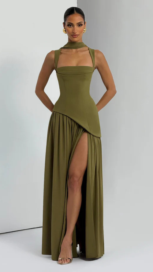 Elisa | Vestido Liso Con Abertura